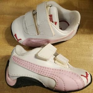 Toddler size 2 pumas